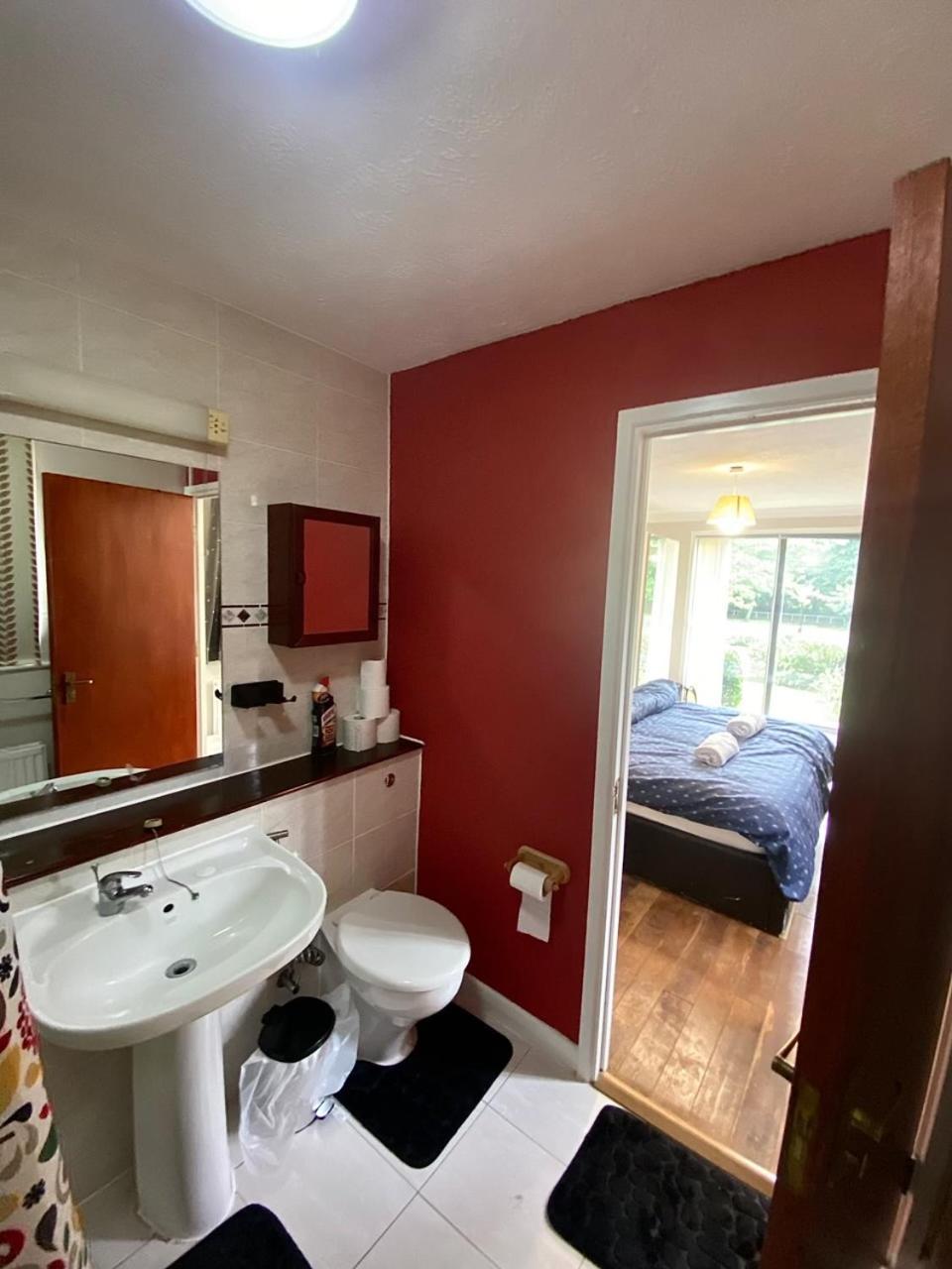 Stunning 2 Bedroom With Garden Sleep 6 London Bagian luar foto